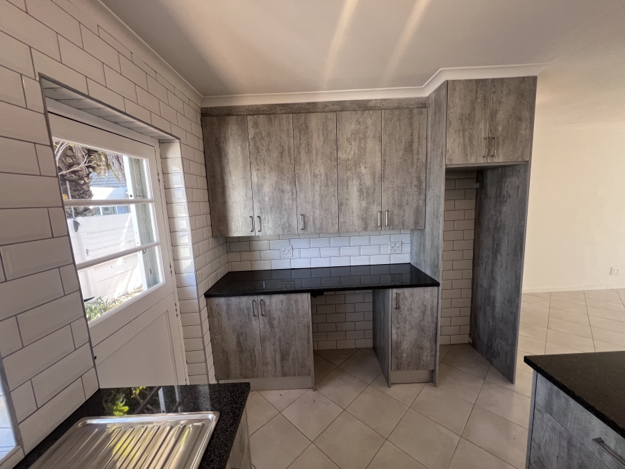 To Let 2 Bedroom Property for Rent in Flamingo Vlei Western Cape